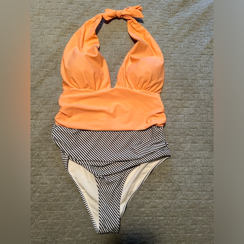 👙 Women’s XL One Piece Bathing Suit 👙
